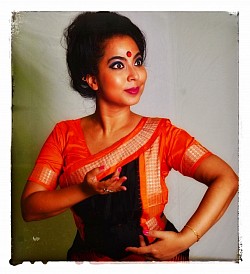 Odissi Online by Srinwanti Chakrabarti